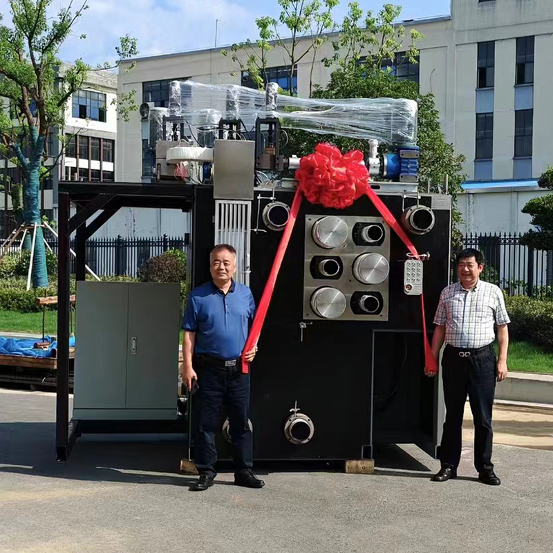 Trokomponentni pilot stroj za predenje taline